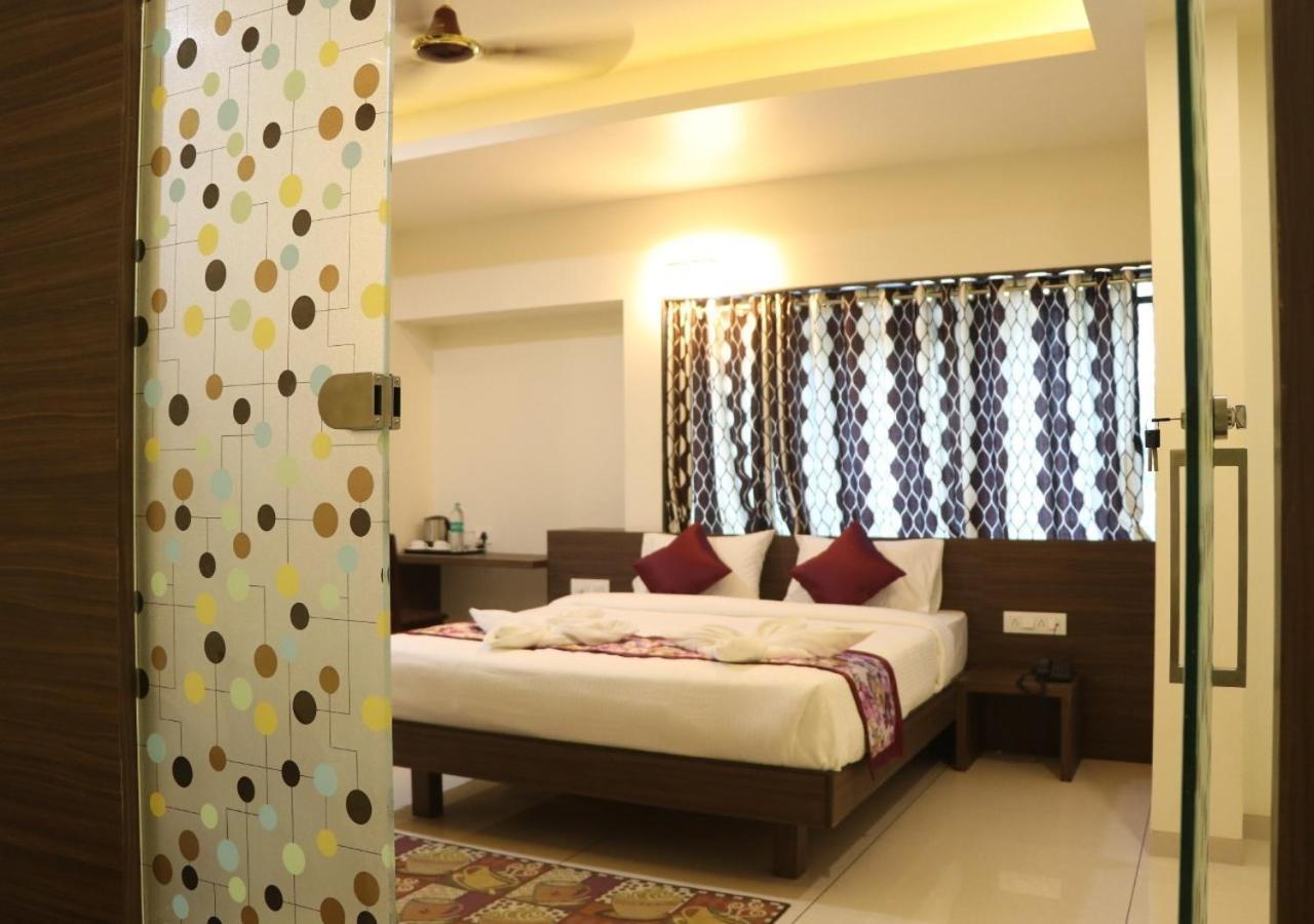The Hotel Relax Kankavli Kankavali Exterior photo